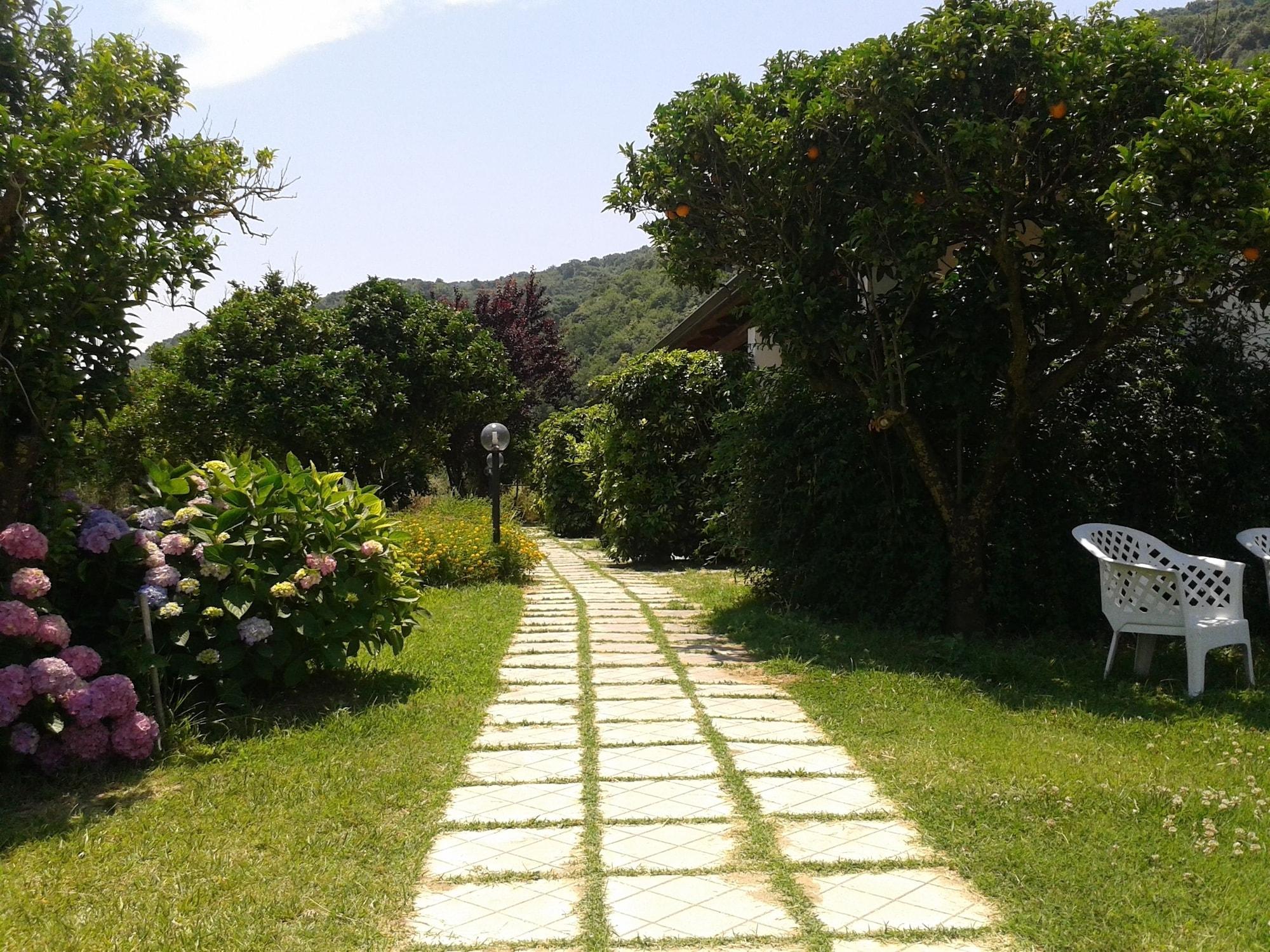 ピッツォ Il Casale Delle Aranceヴィラ エクステリア 写真